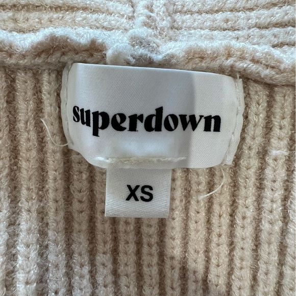 Superdown Cream Distressed Zip Up Cropped Hoodie Women's - Picture 5 of 6